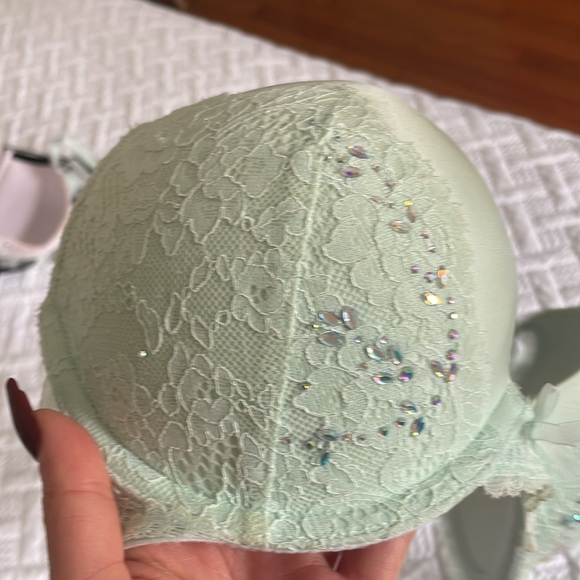 Jeweled Push Up Bra - Picture 4 of 4